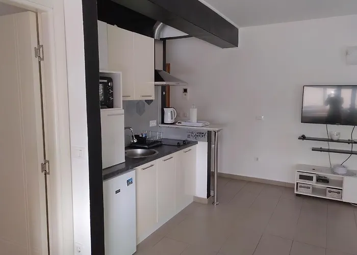 With Parking Space - Diklo, - 14846 Apartment